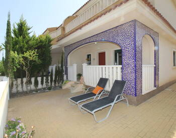 Semi-detached Villa with Extensive Facilities in Rojales Alicante 2