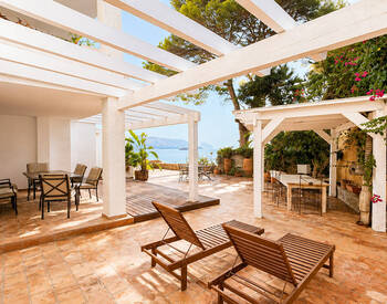 Apartment Within Walking Distance of the Sea in Altea Alicante 2