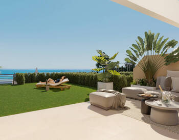 Sea View Townhouses with Communal Amenities in El Campello Alicante 3