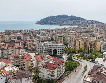 Alanya Şehir Merkezinde Plaja Yakın Lüks Tasarımlı Daireler 1