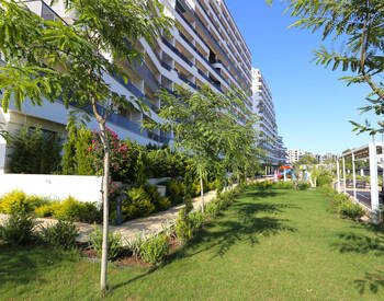 Luxury Real Estate in a Complex Close to Airport in Antalya 3