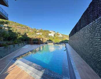 Bien Immobiliers De Luxe Avec Piscine À Alanya Centre 3