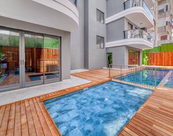 Alanya Oba'da Havuzlu Lüks Proje İçinde Modern Daireler 1