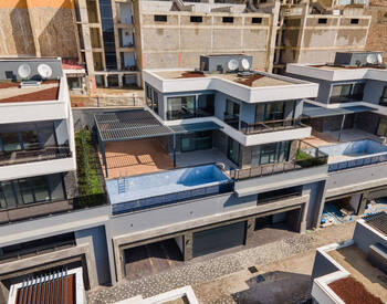 Lyxvillor Med Privat Trädgård Och Havsutsikt I Alanya 2