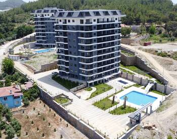 Alanya'da Kapsamlı Sosyal Tesislere Sahip Sitede Daireler 1