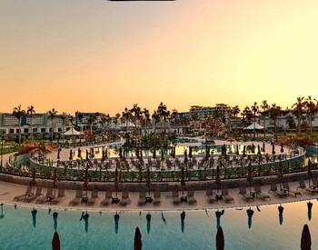 Flats in a Complex with Rich Social Facilities in Alanya 3