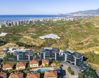 Sea View Apartments in Complex with Swimming Pool in Alanya 1