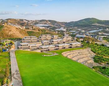 Luxury Houses with Private Pools and Gardens in Alanya 2