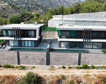 Luxe Villas with Private Gardens and Pools in Alanya 3