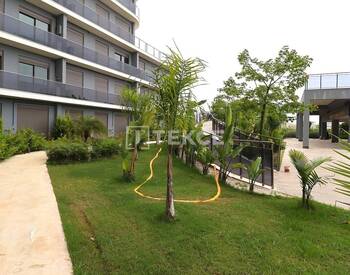 Apartments with Large Gardens and Terraces in Antalya Aksu 2
