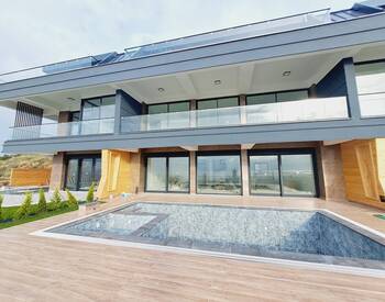 Villas Élégantes Avec Piscine Privée À Alanya Incekum 3