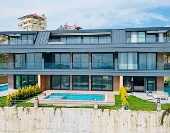 Stylish Villas with Private Outdoor Pool in Alanya Incekum 1