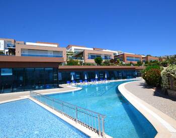 Sea View Villa with Private Pool in Kargicak Alanya 1