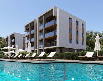 Antalya Konyaaltı'nda 7/24 Güvenlikli Site İçinde Daireler 1
