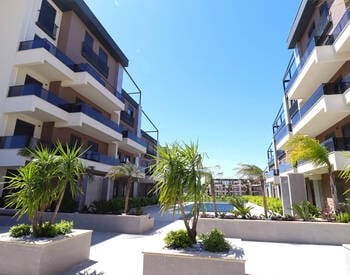 Aksu Altıntaş'ta Güvenlikli Site İçerisinde Teraslı Daireler 1