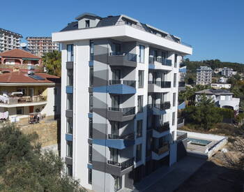 Sea and City View Flats Close to Amenities in Alanya Avsallar 3