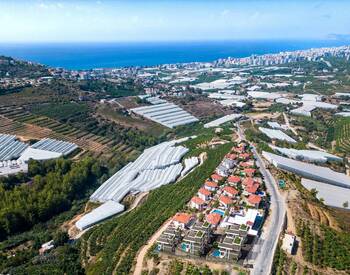 Luxury Detached Villas with Sea and City Views in Alanya 2