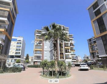 Flat in Complex with Security and Pool in Antalya Kepez 1