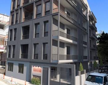 High Rental Yield Potential Flats in a Center of Antalya Muratpasa 1