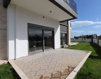 ویلاهای دوقلو شیک با استخر خصوصی در آلتینکاله، دوشمالتی 3