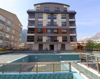 Wohnungen In Einem Komplex Mit Einem Pool In Konyaalti Sarisu 1