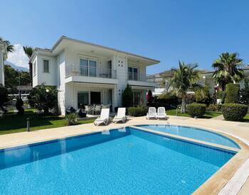 Semi-detached Investment House with Furniture in Kemer Antalya 1