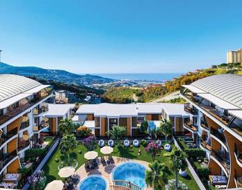Real Estate in a Complex with Impressive Views in Alanya 1