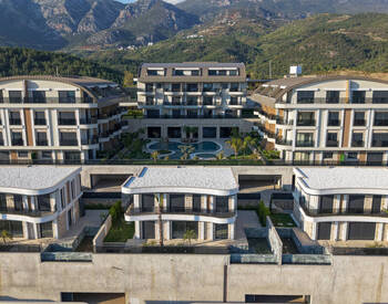 Real Estate in a Complex with Impressive Views in Alanya 1