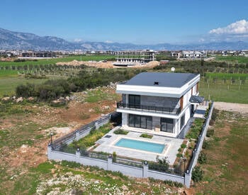 Villa À Altinkale, Antalya Avec 4 Salles De Bains Attenantes 1