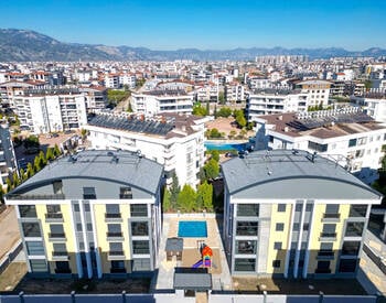 Flats with Easy Payment Options in Dosemealti Center 1