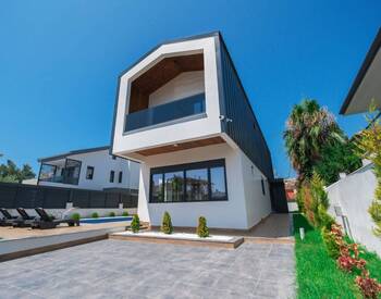 Antalya Belek'te Plaja Yakın Şık Tasarımlı Müstakil Ev 3