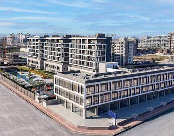 Flats in Complex with Ideal Location Antalya Altintas 1