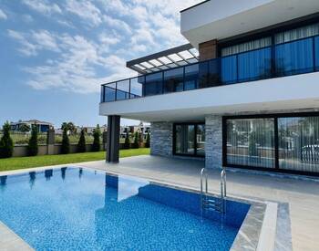 Maison Individuelle De 4 Chambres Au Design Chic À Kemer Antalya 2