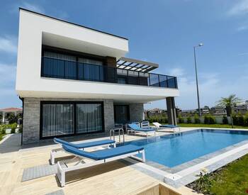 Fristående Hus Med 4 Sovrum Med Elegant Design I Kemer Antalya 1