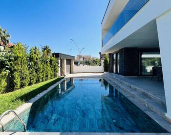Freistehende Villa Mit 4 Schlafzimmern In Kemer, Antalya 2