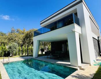 Maison Individuelle De 3 Chambres Près De La Mer À Kemer 3