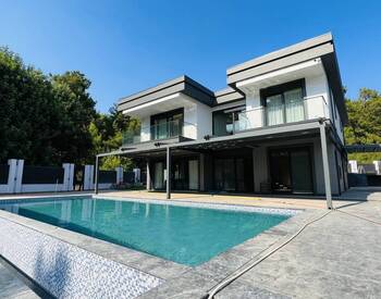 Nouvelle Maison Avec Potentiel D'investissement À Kemer Antalya 1