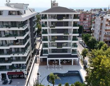 Alanya'da Plaja ve Günlük Olanaklara Yakın Konumda Şık Daireler 3