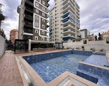 Sea and City-view Apartments in a Complex in Mahmutlar Alanya 2