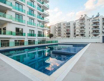 Seafront Flat in a Complex with Amenities in Alanya Mahmutlar 3