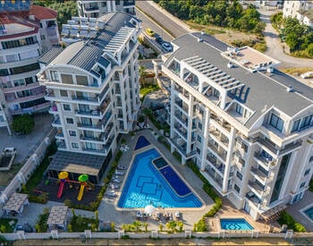 Appartements Vue Ville Et Montagne Avec Riches Équipements À Alanya 1