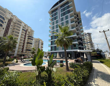 Spacious Sea-view Apartment with Pool and Parking in Alanya 3