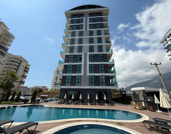 Spacious Sea-view Apartment with Pool and Parking in Alanya 1