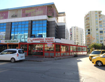 3-storey Shop with High-visibility in Antalya Güzeloba 1