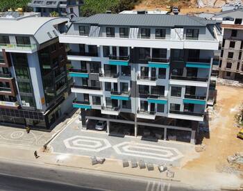 Stylish Flats with Pool and Gym Near the Beach in Alanya 2