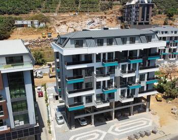 Stylish Flats with Pool and Gym Near the Beach in Alanya 3