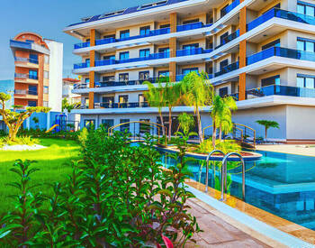 Alanya'da Özel Havuzlu Deniz Manzaralı Müstakil Villa 3