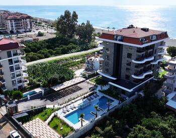 Apartments in a Seafront Complex with Social Amenities in Kestel 1