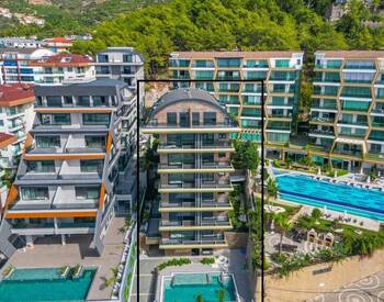 Move-in Ready Flats in a Seafront Complex in Kargıcak 2