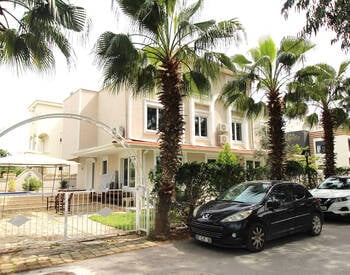 Haus Zum Verkauf Ideal Für Investitionen In Serik, Antalya 1